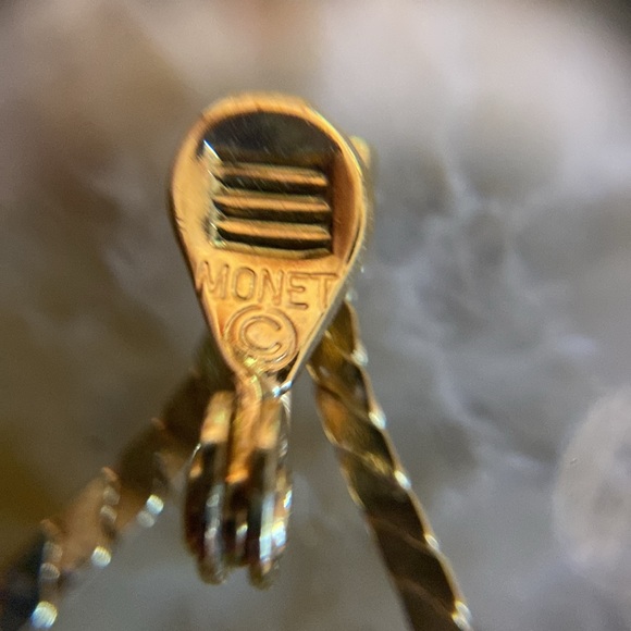 Vintage gold herringbone necklace 186” w optional earrings clip by Monet - Picture 6 of 8